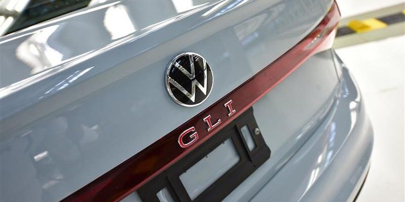 VOLKSWAGEN