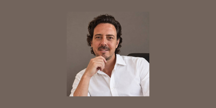 SANTIAGO CORTÉS